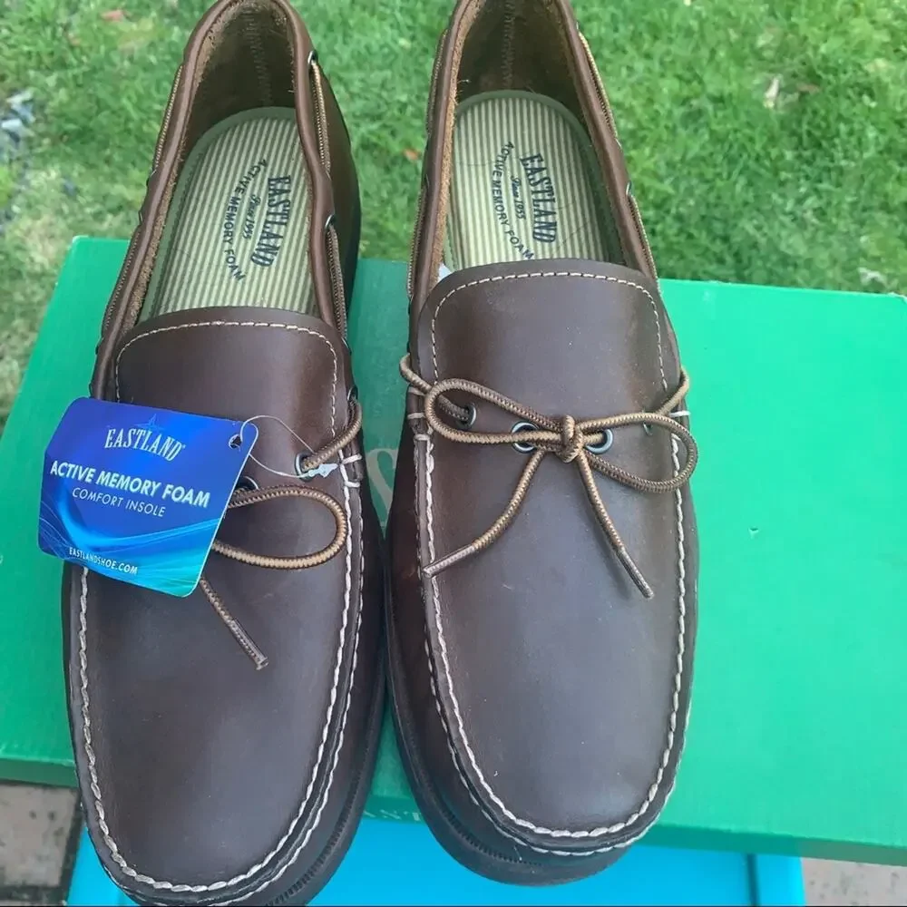 NEW IN BOX EASTLAND YARMOUTH MEMORY FOAM BOAT SHOES MOCCASINS 13